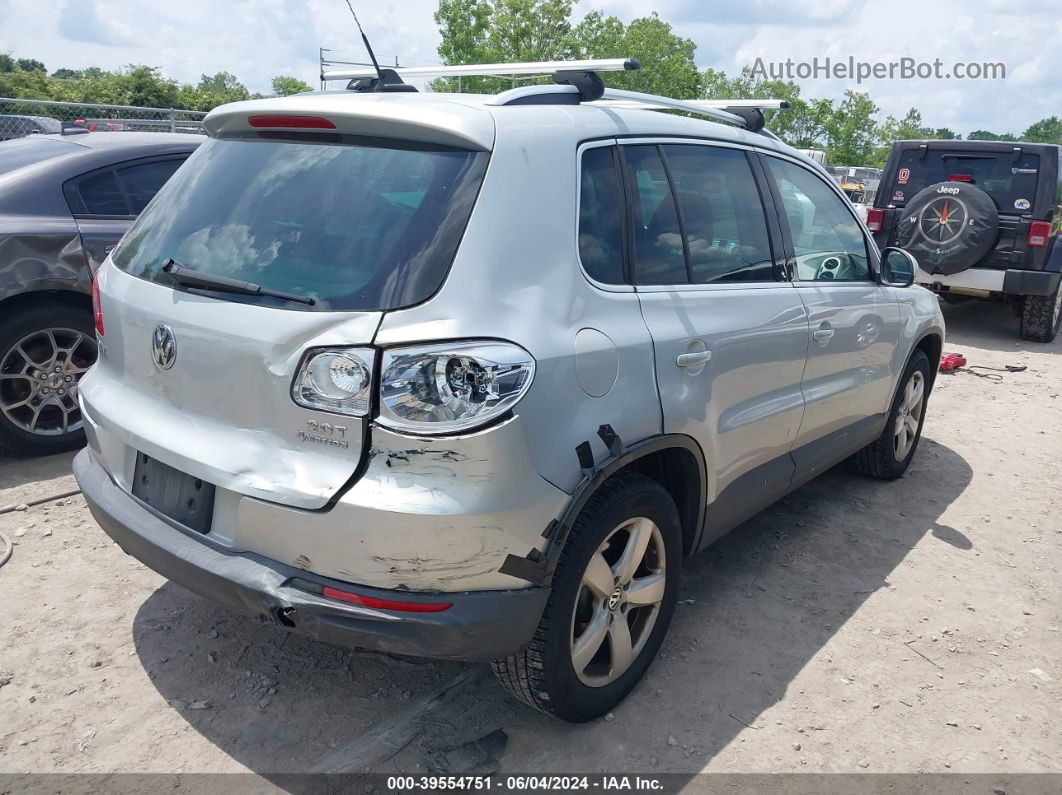 2010 Volkswagen Tiguan Wolfsburg Edition Silver vin: WVGBV7AX5AW520297