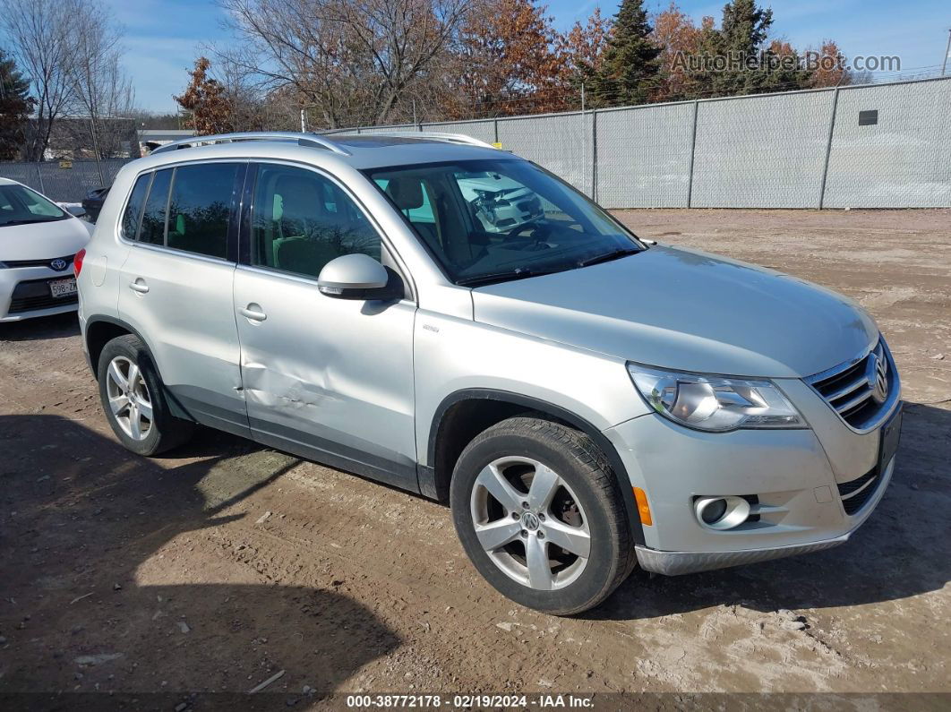 2010 Volkswagen Tiguan Wolfsburg Edition Silver vin: WVGBV7AX5AW531252