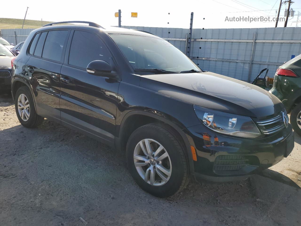 2016 Volkswagen Tiguan S Black vin: WVGBV7AX5GW032976