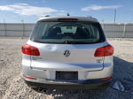 2017 Volkswagen Tiguan S Серебряный vin: WVGBV7AX5HK054792