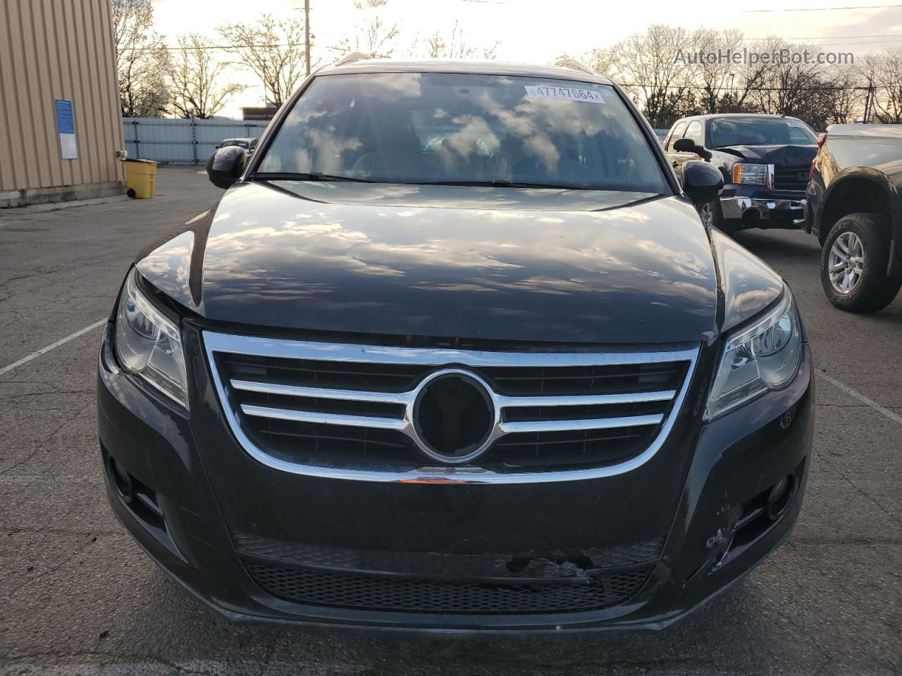 2010 Volkswagen Tiguan Se Black vin: WVGBV7AX6AW527811