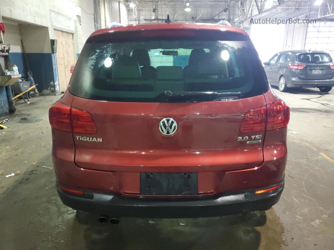 2013 Volkswagen Tiguan S Burgundy vin: WVGBV7AX6DW006558