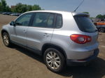 2010 Volkswagen Tiguan Se Silver vin: WVGBV7AX7AW529440