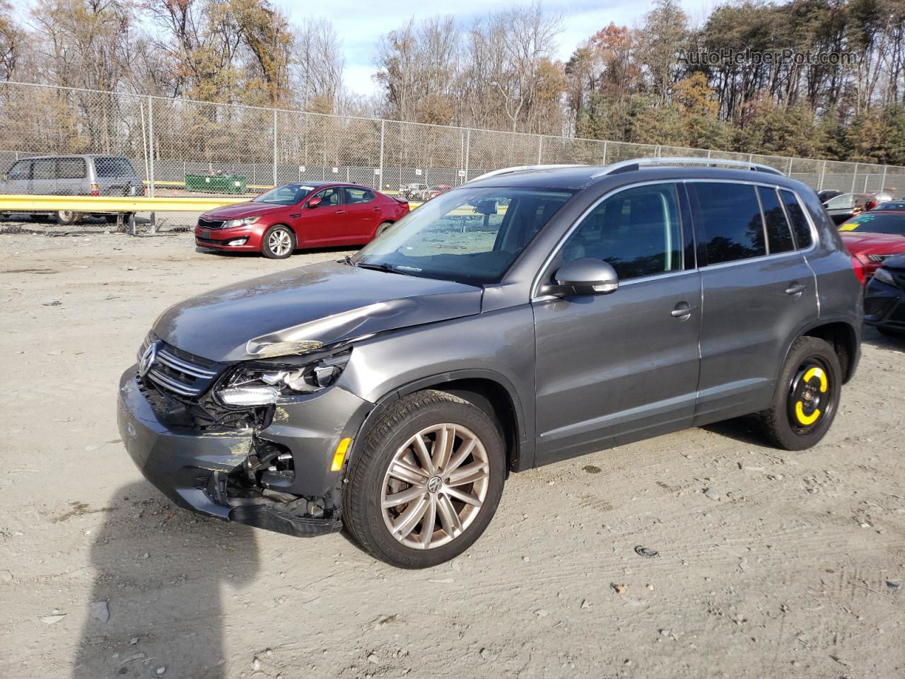 2016 Volkswagen Tiguan S Gray vin: WVGBV7AX7GW560244