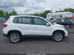 2017 Volkswagen Tiguan 2.0t/2.0t S White vin: WVGBV7AX7HK050226