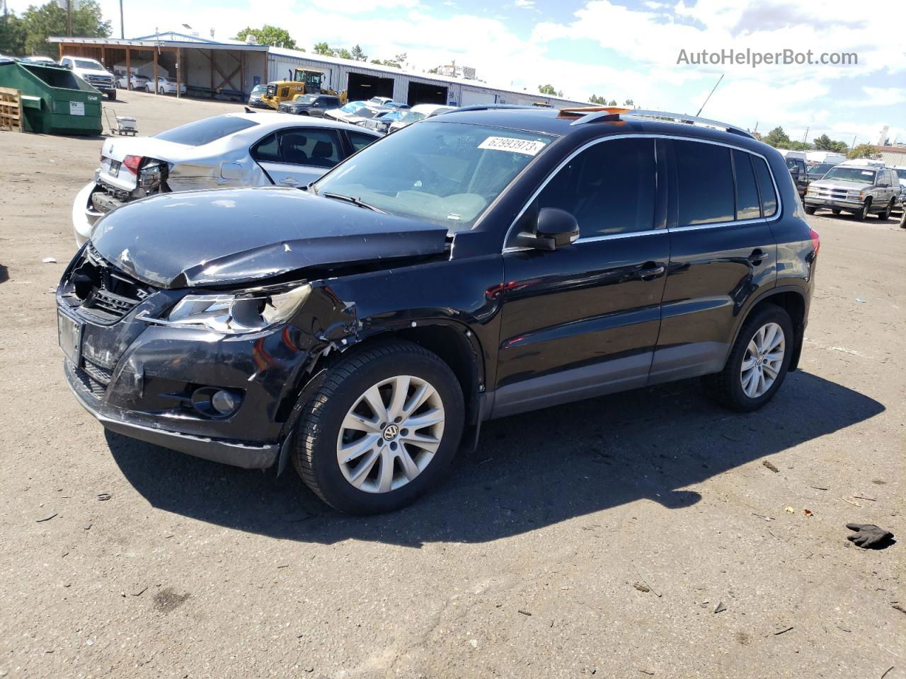 2010 Volkswagen Tiguan Se Black vin: WVGBV7AX8AW502568