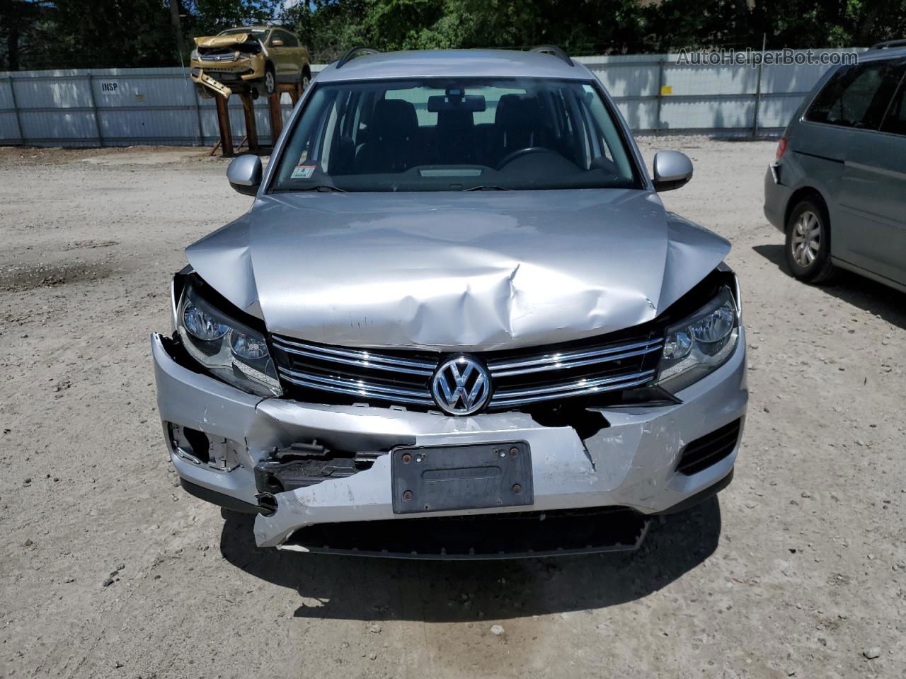 2016 Volkswagen Tiguan S Silver vin: WVGBV7AX8GW609192