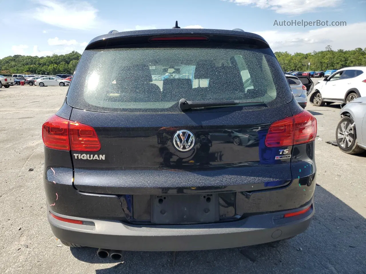 2017 Volkswagen Tiguan S Black vin: WVGBV7AX8HK013427