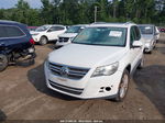 2010 Volkswagen Tiguan Wolfsburg White vin: WVGBV7AX9AW513322