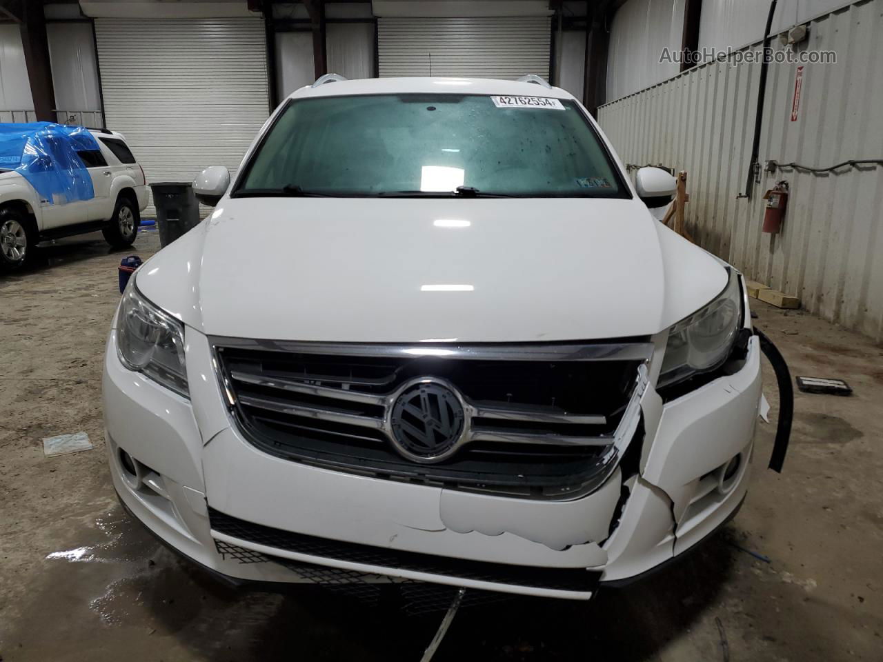 2010 Volkswagen Tiguan Se White vin: WVGBV7AX9AW515751