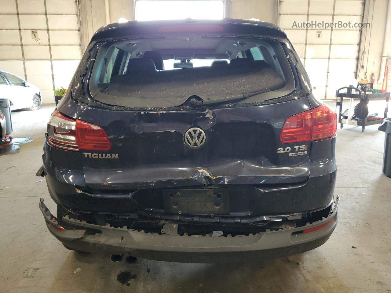 2013 Volkswagen Tiguan S Синий vin: WVGBV7AX9DW525538