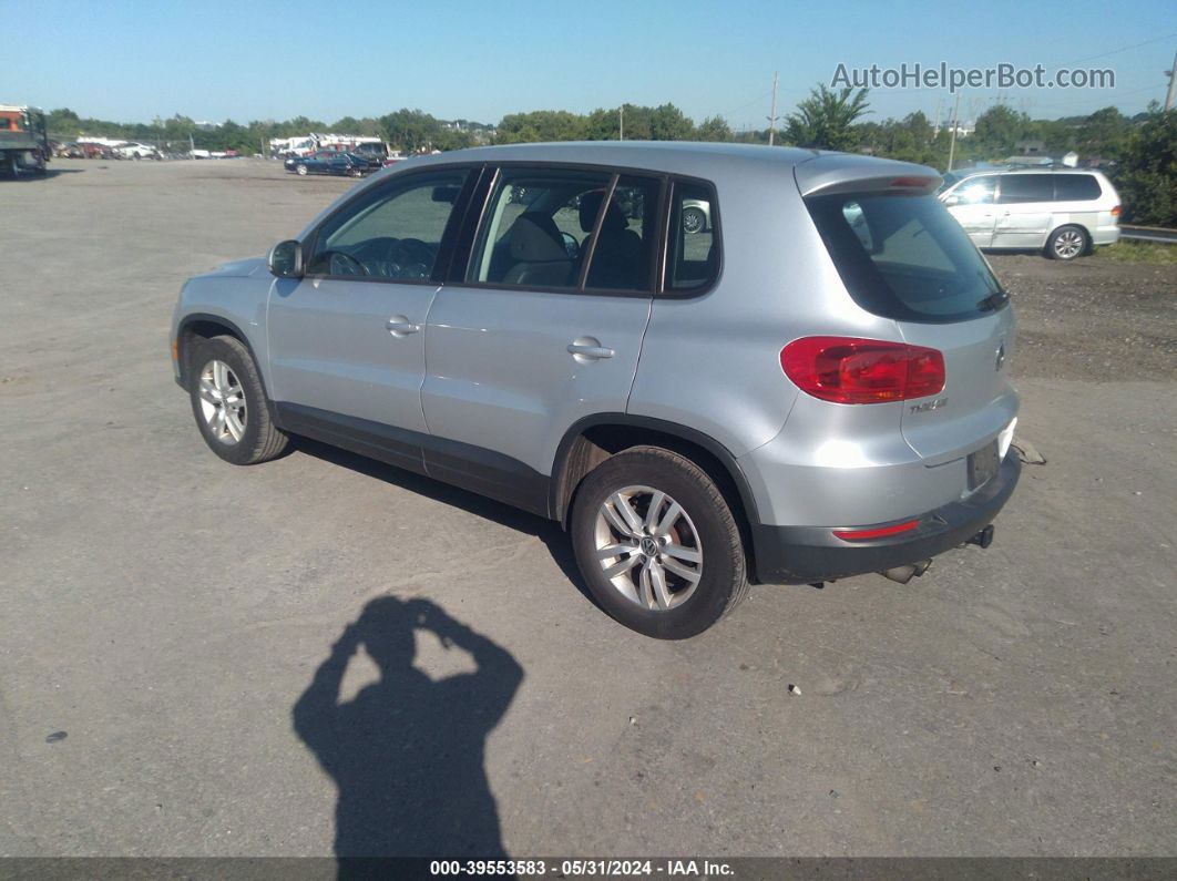 2013 Volkswagen Tiguan S Серебряный vin: WVGBV7AX9DW533753