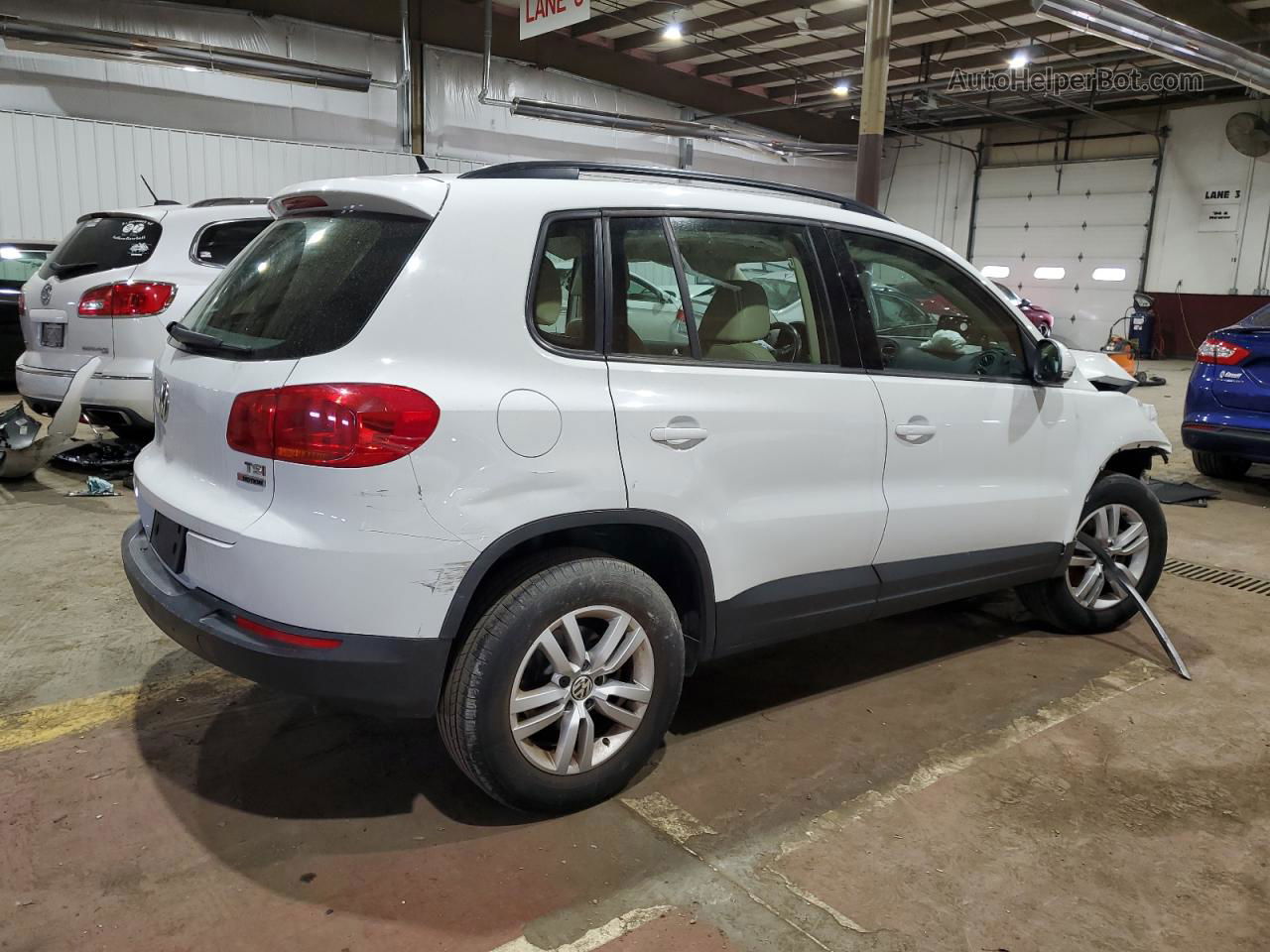 2016 Volkswagen Tiguan S White vin: WVGBV7AX9GW604888