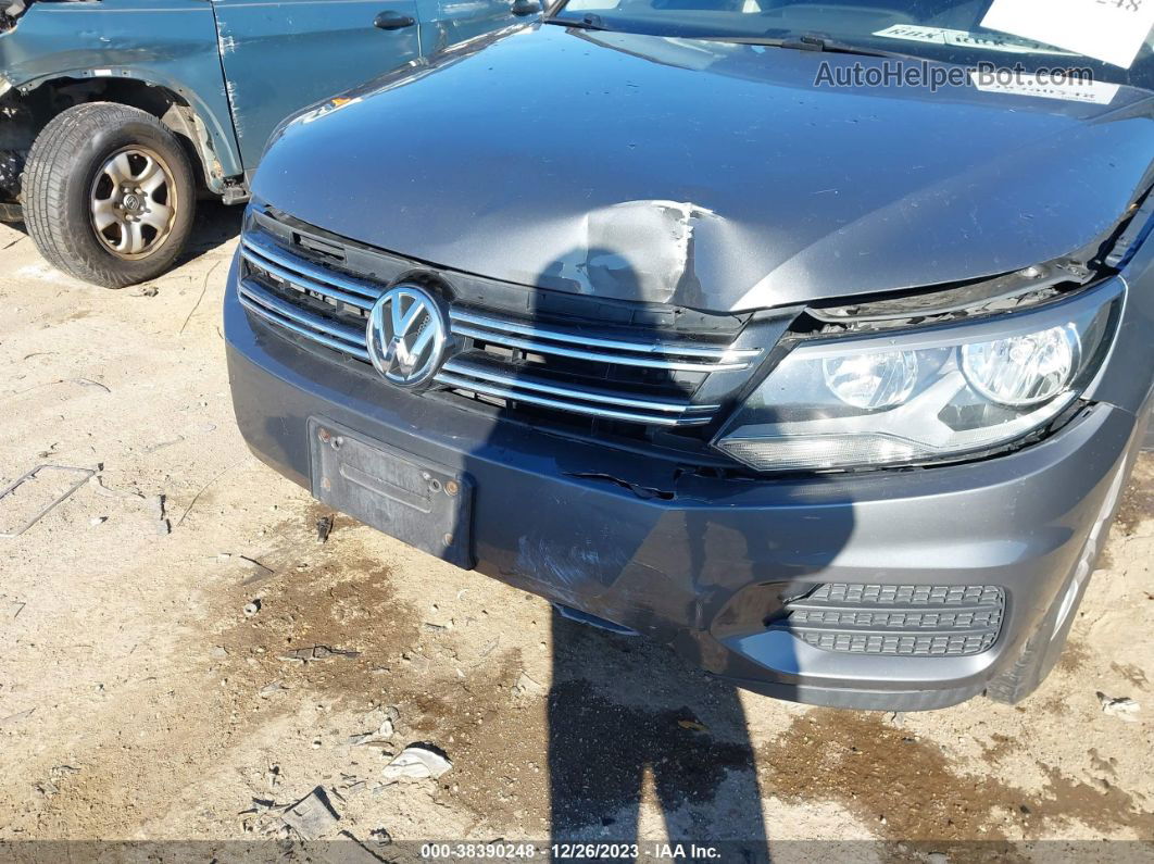 2017 Volkswagen Tiguan 2.0t/2.0t S Gray vin: WVGBV7AX9HK024386