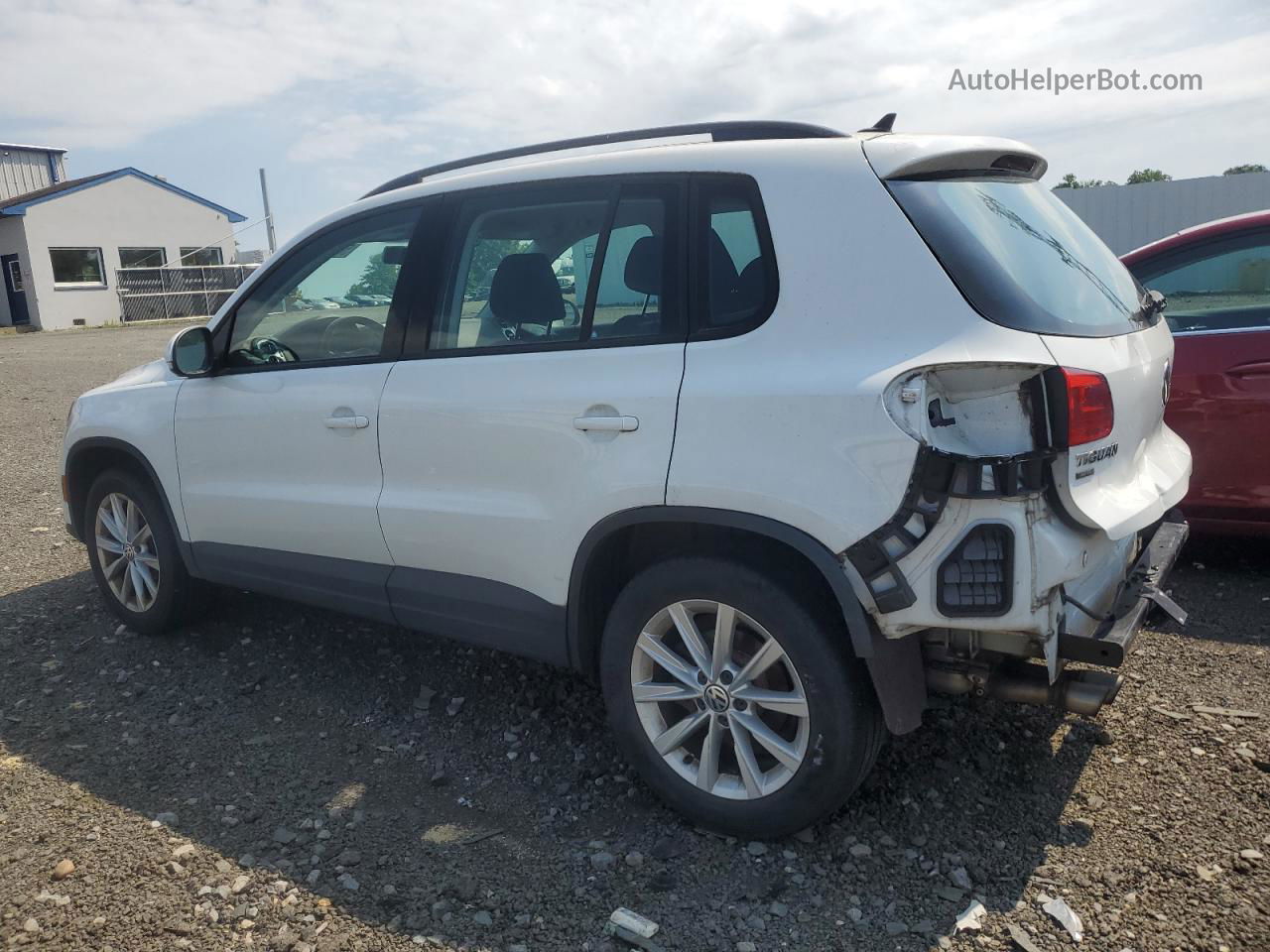 2017 Volkswagen Tiguan S White vin: WVGBV7AX9HK048008