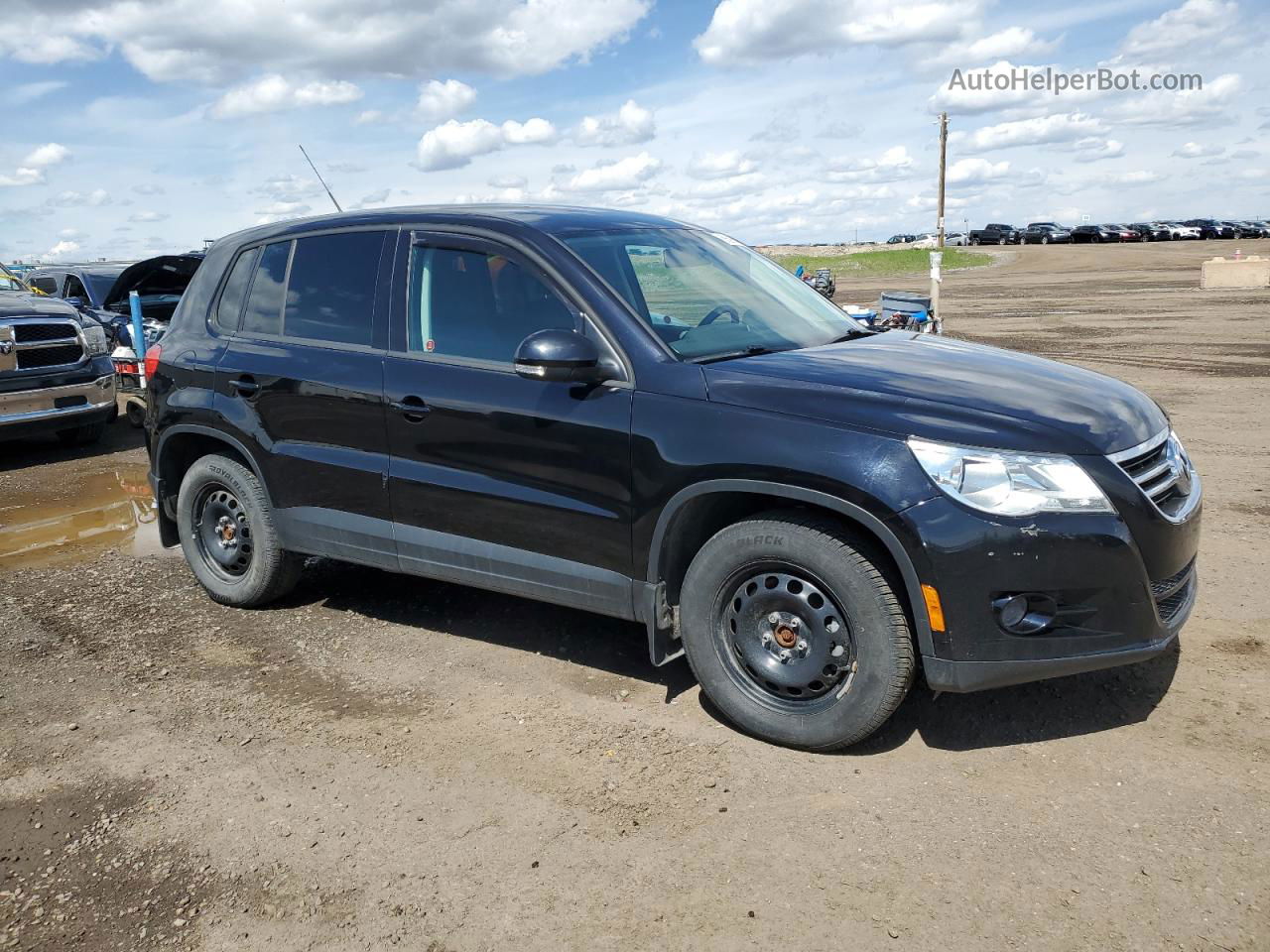 2010 Volkswagen Tiguan Se Black vin: WVGBV7AXXAW522045