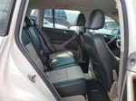 2010 Volkswagen Tiguan Se Белый vin: WVGBV7AXXAW523468