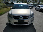 2010 Volkswagen Tiguan Se Silver vin: WVGBV7AXXAW532252