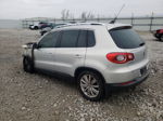 2010 Volkswagen Tiguan Se Silver vin: WVGBV7AXXAW537662