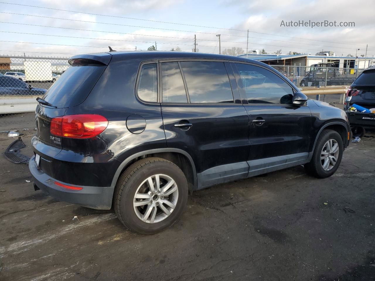 2013 Volkswagen Tiguan S Black vin: WVGBV7AXXDW504083