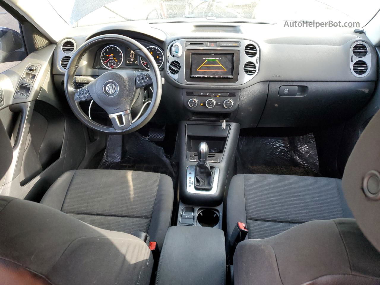 2013 Volkswagen Tiguan S Черный vin: WVGBV7AXXDW504083