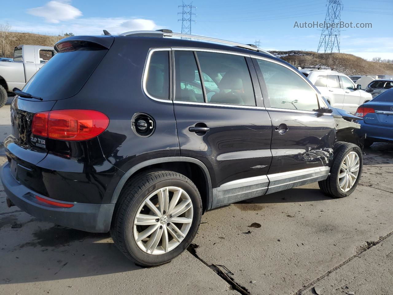 2013 Volkswagen Tiguan S Black vin: WVGBV7AXXDW527024