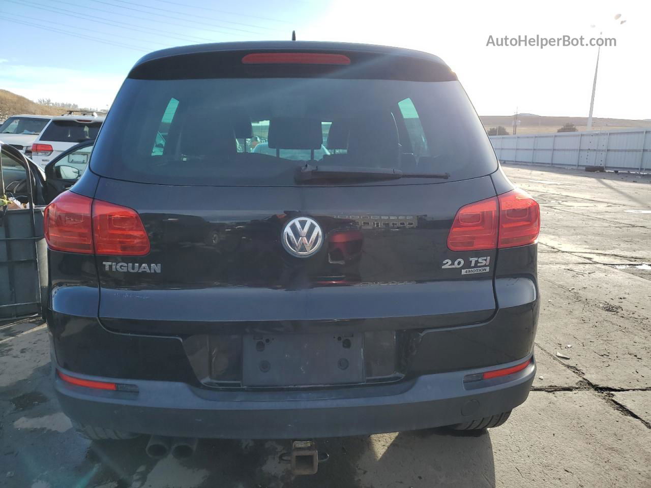 2013 Volkswagen Tiguan S Black vin: WVGBV7AXXDW527024