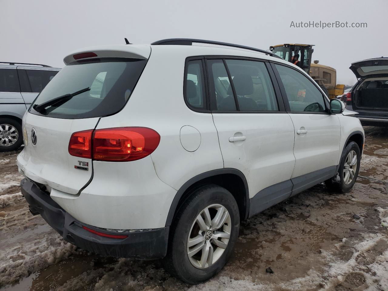 2016 Volkswagen Tiguan S White vin: WVGBV7AXXGW526363