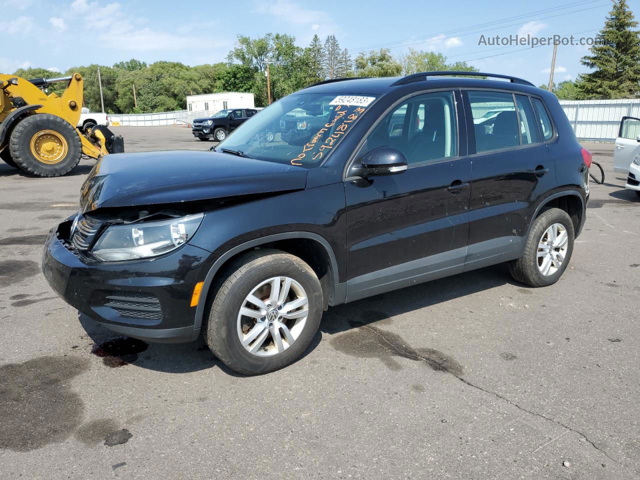 2016 Volkswagen Tiguan S Черный vin: WVGBV7AXXGW533362