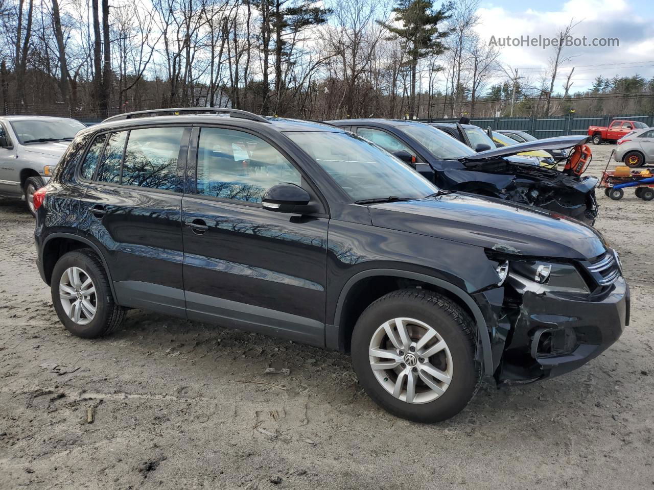 2016 Volkswagen Tiguan S Black vin: WVGBV7AXXGW541722