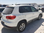 2017 Volkswagen Tiguan S Белый vin: WVGBV7AXXHK029743