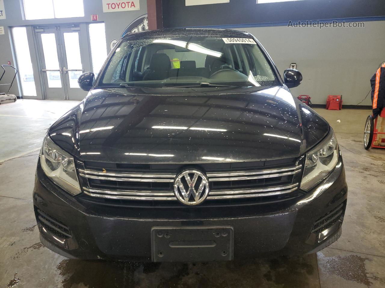 2013 Volkswagen Tiguan S Черный vin: WVGCV7AX2DW532058