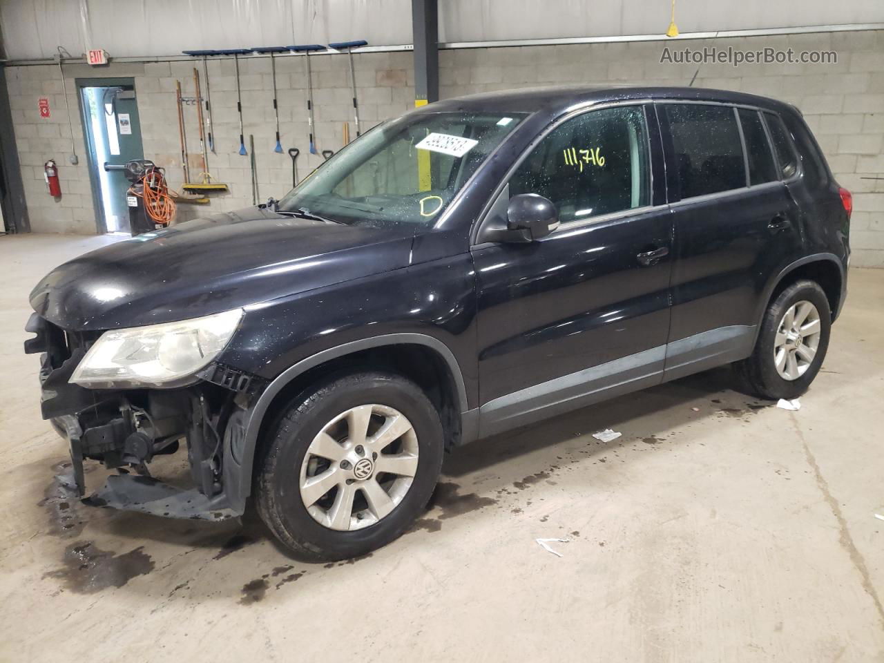 2010 Volkswagen Tiguan S Черный vin: WVGCV7AX5AW523642