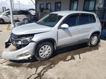 2013 Volkswagen Tiguan S Серебряный vin: WVGCV7AX6DW519636