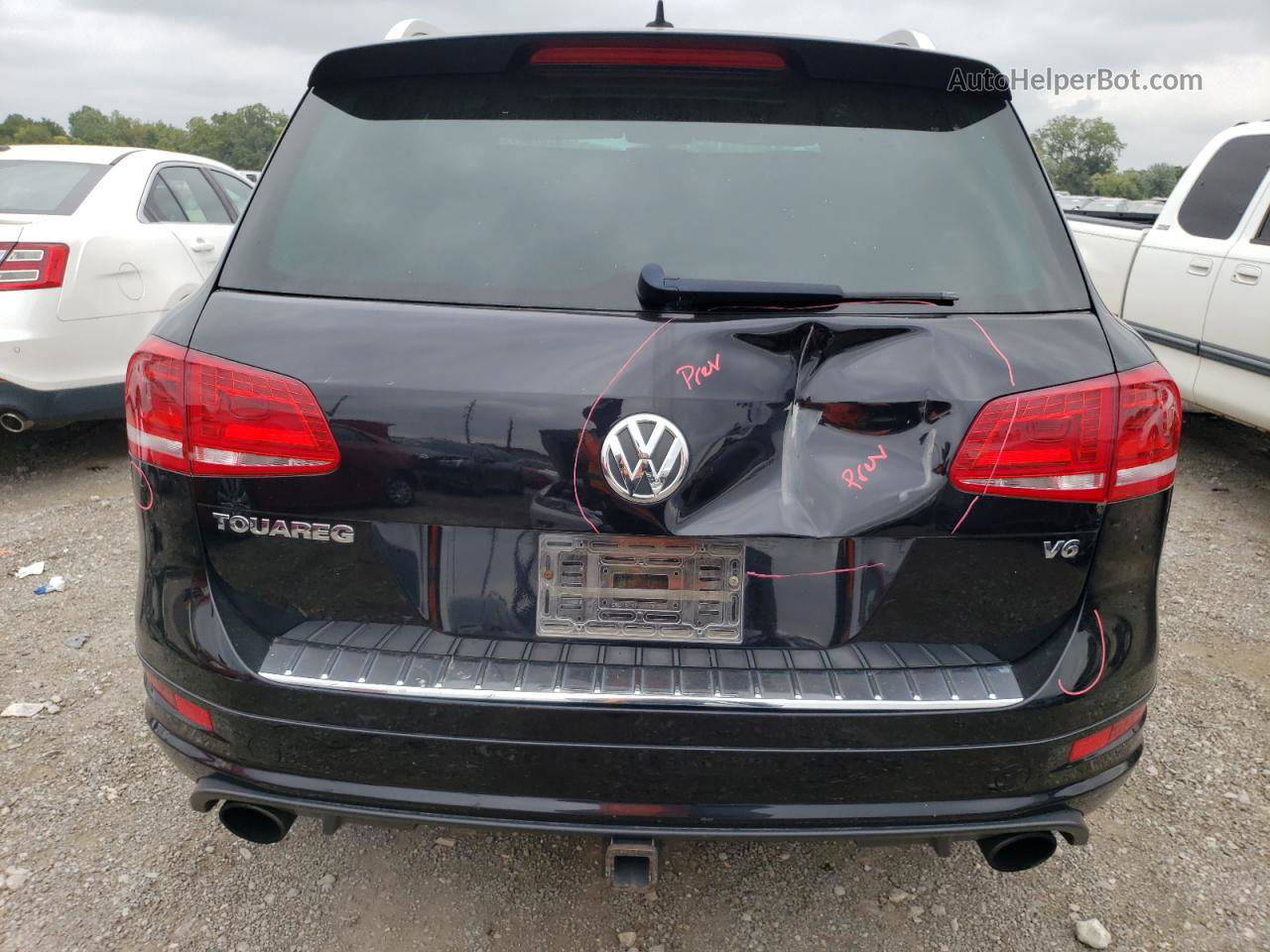 2014 Volkswagen Touareg V6 Black vin: WVGDF9BPXED013882