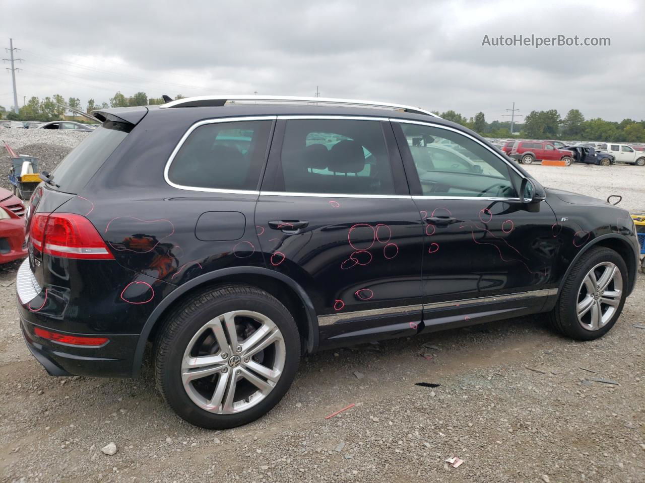 2014 Volkswagen Touareg V6 Black vin: WVGDF9BPXED013882