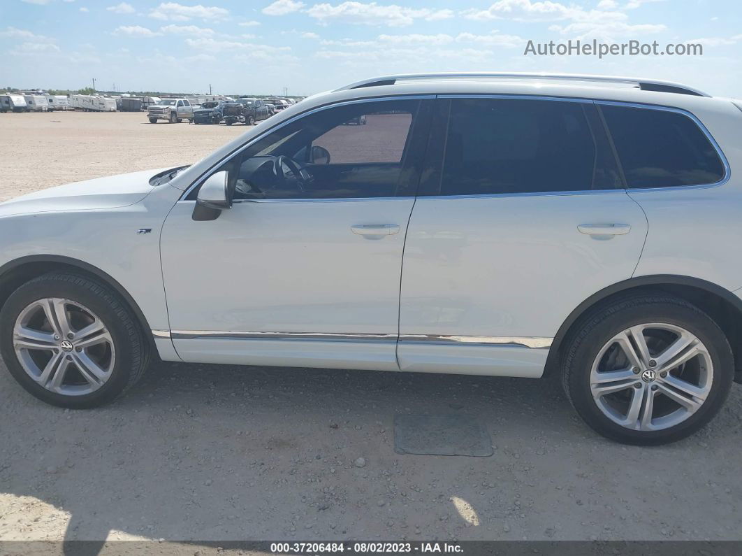 2014 Volkswagen Touareg R-line Белый vin: WVGDP9BP9ED009710