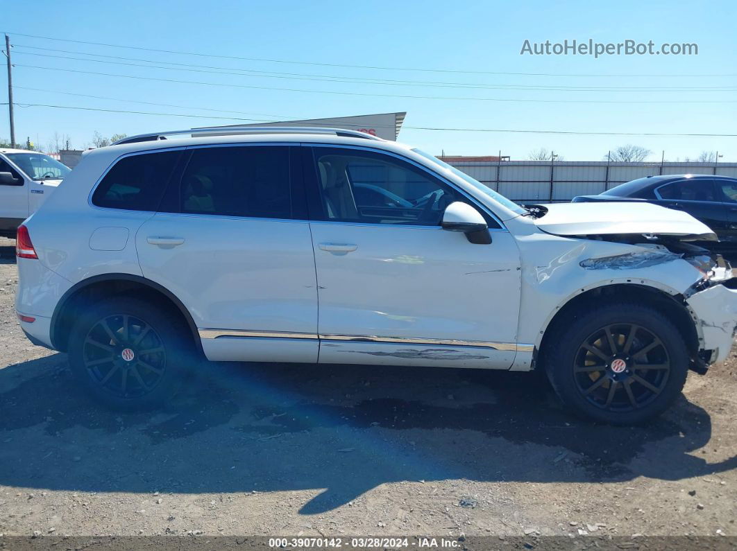 2013 Volkswagen Touareg Vr6 Lux White vin: WVGEF9BP0DD002540