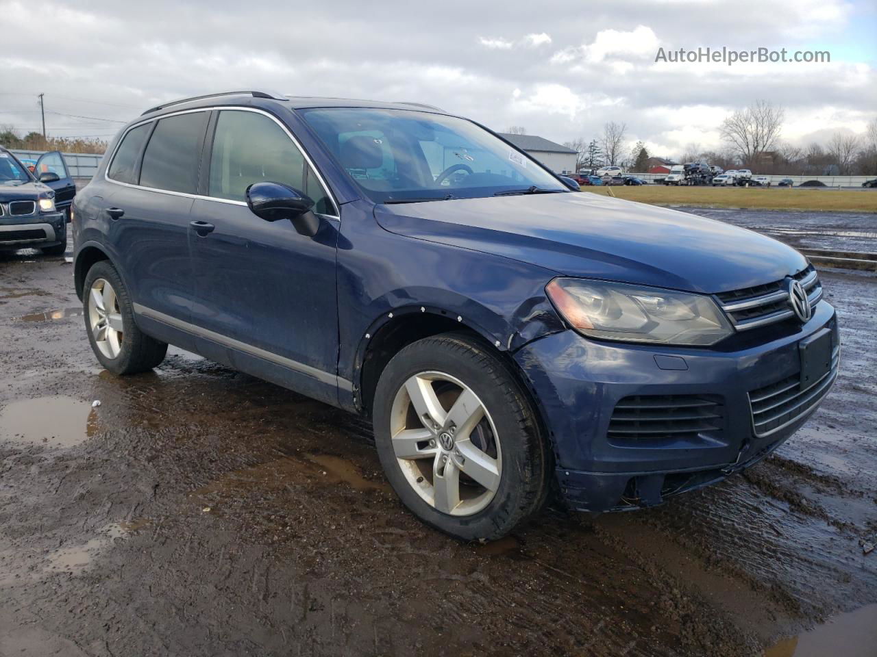 2013 Volkswagen Touareg V6 Синий vin: WVGEF9BP0DD007303