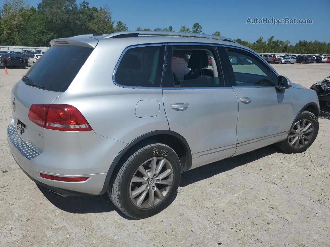 2013 Volkswagen Touareg V6 Серебряный vin: WVGEF9BP0DD007933