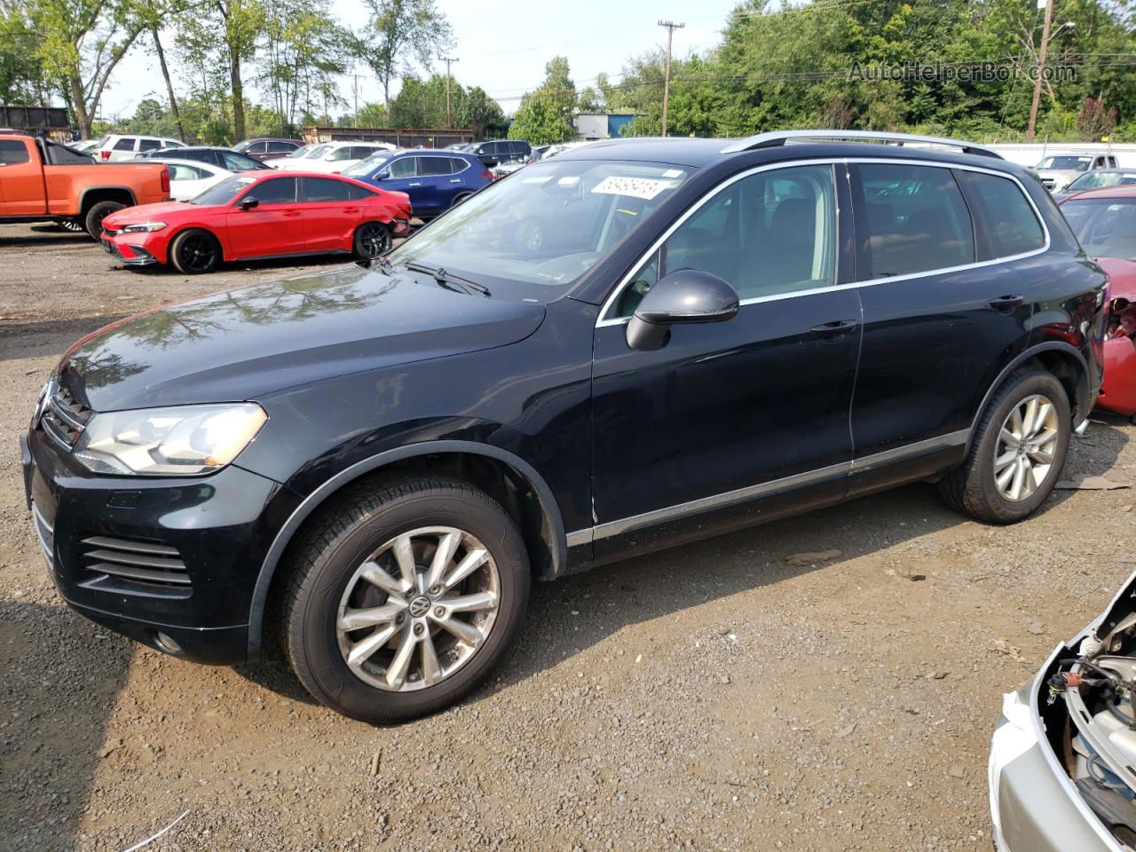 2013 Volkswagen Touareg V6 Черный vin: WVGEF9BP0DD009827