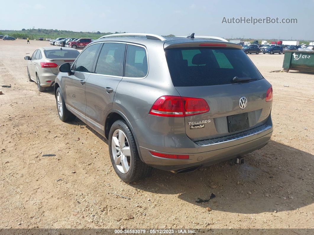 2014 Volkswagen Touareg Lux Серый vin: WVGEF9BP0ED009277