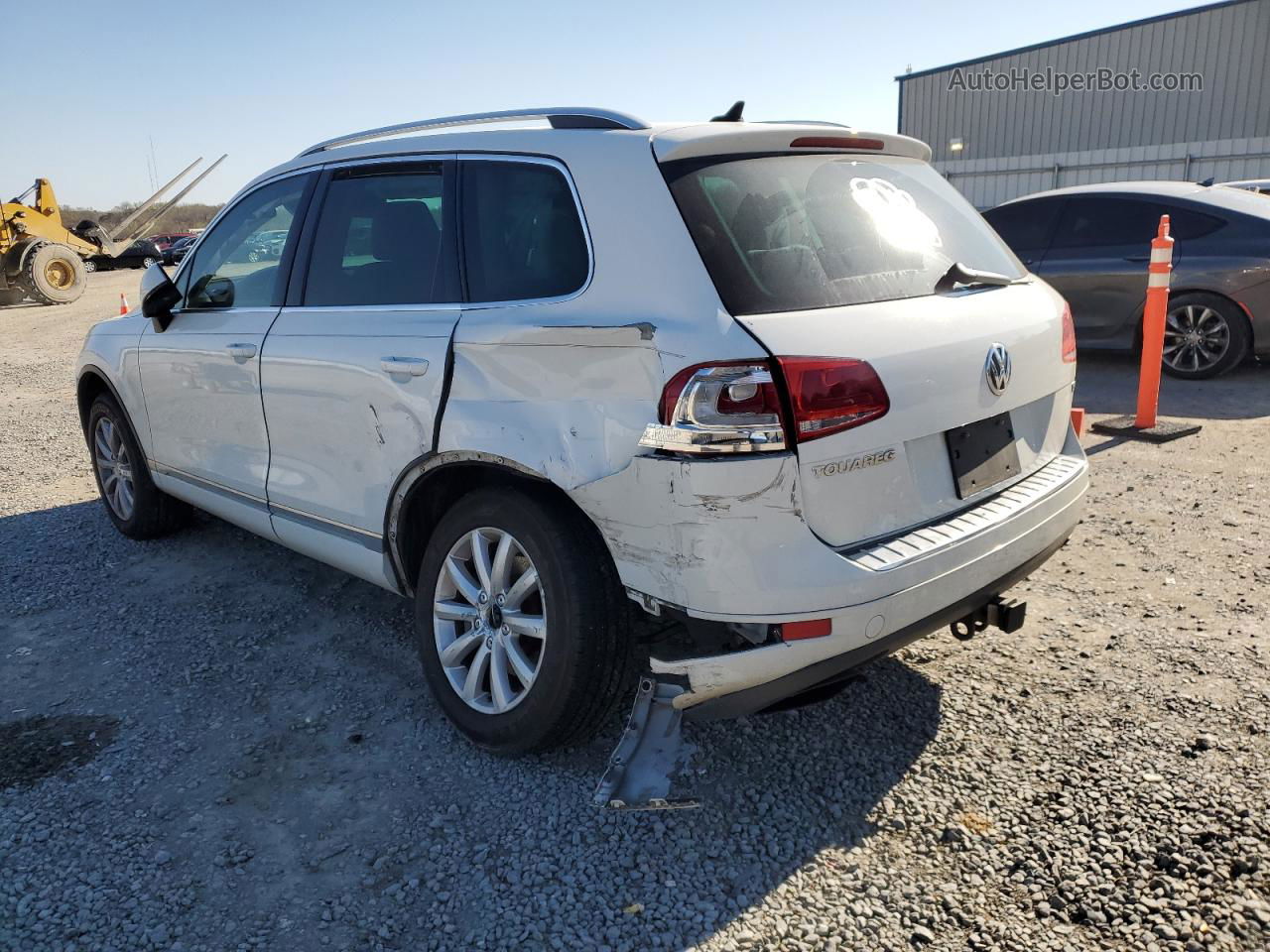 2012 Volkswagen Touareg V6 White vin: WVGEF9BP1CD008331