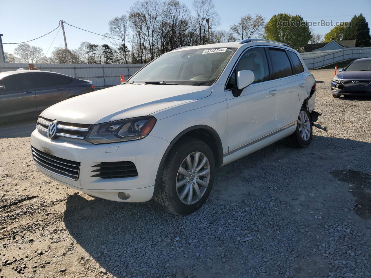 2012 Volkswagen Touareg V6 White vin: WVGEF9BP1CD008331