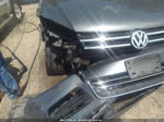 2013 Volkswagen Touareg Exec Серебряный vin: WVGEF9BP1DD002627