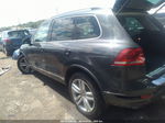 2013 Volkswagen Touareg Exec Silver vin: WVGEF9BP1DD002627