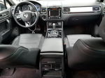 2014 Volkswagen Touareg V6 Черный vin: WVGEF9BP1ED007506