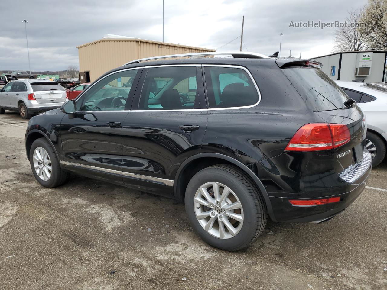 2014 Volkswagen Touareg V6 Черный vin: WVGEF9BP1ED007506