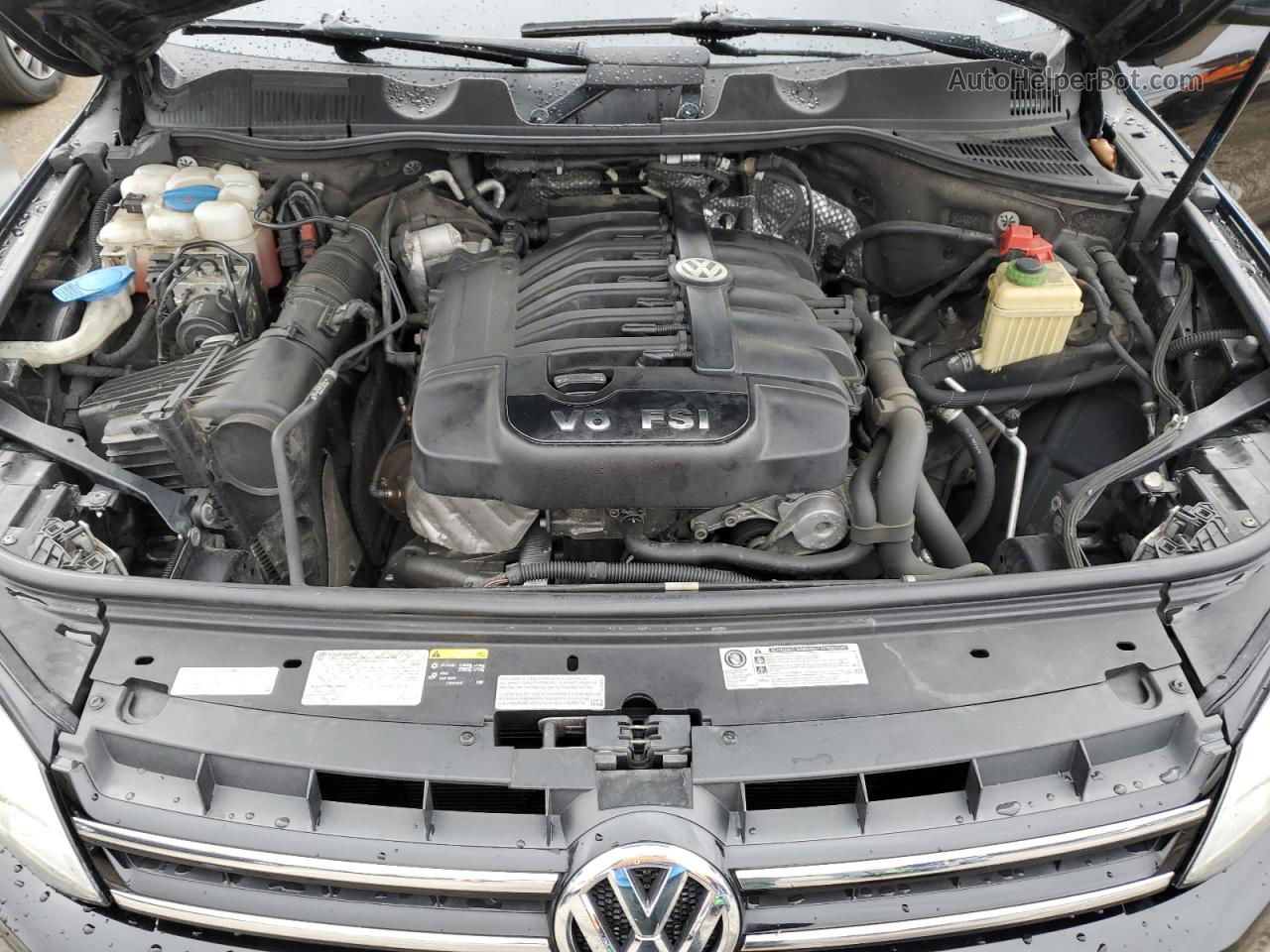 2014 Volkswagen Touareg V6 Черный vin: WVGEF9BP1ED007506