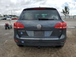 2013 Volkswagen Touareg V6 Серый vin: WVGEF9BP2DD004354